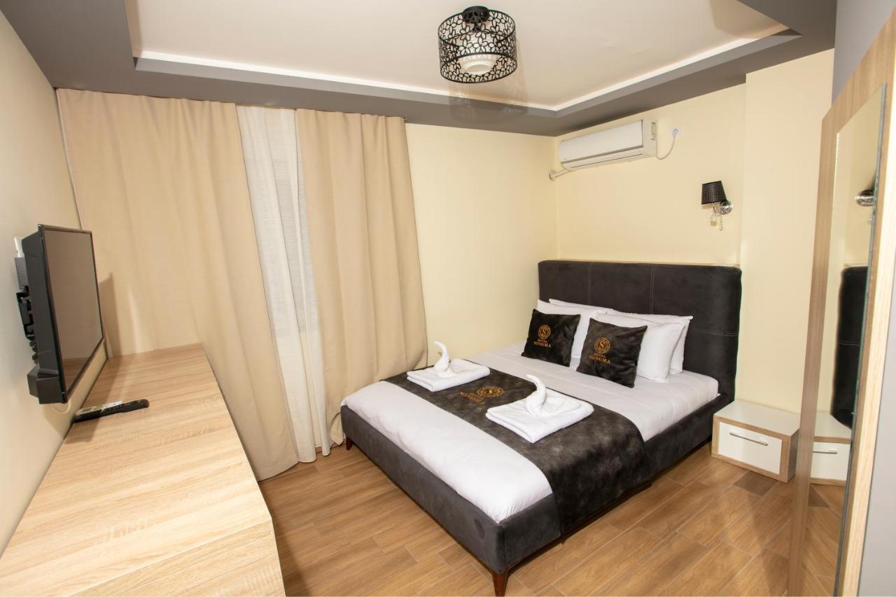 Hotel Sonoma Kosovo Polje 外观 照片