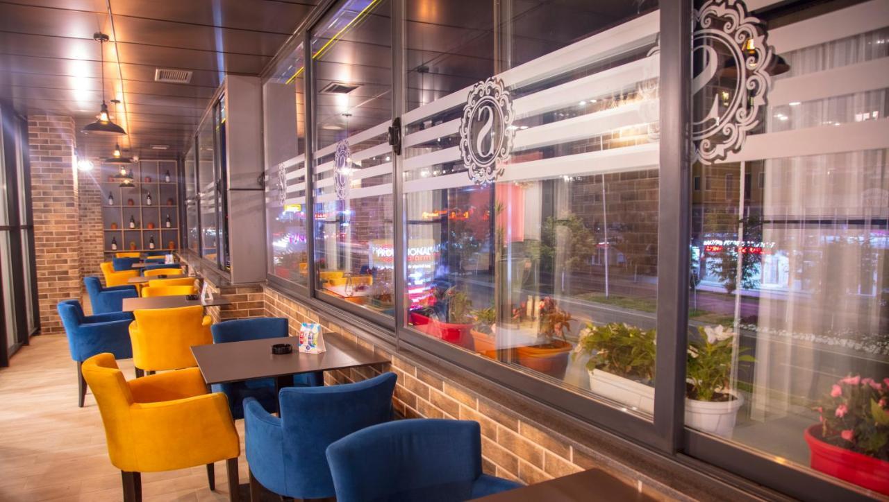 Hotel Sonoma Kosovo Polje 外观 照片