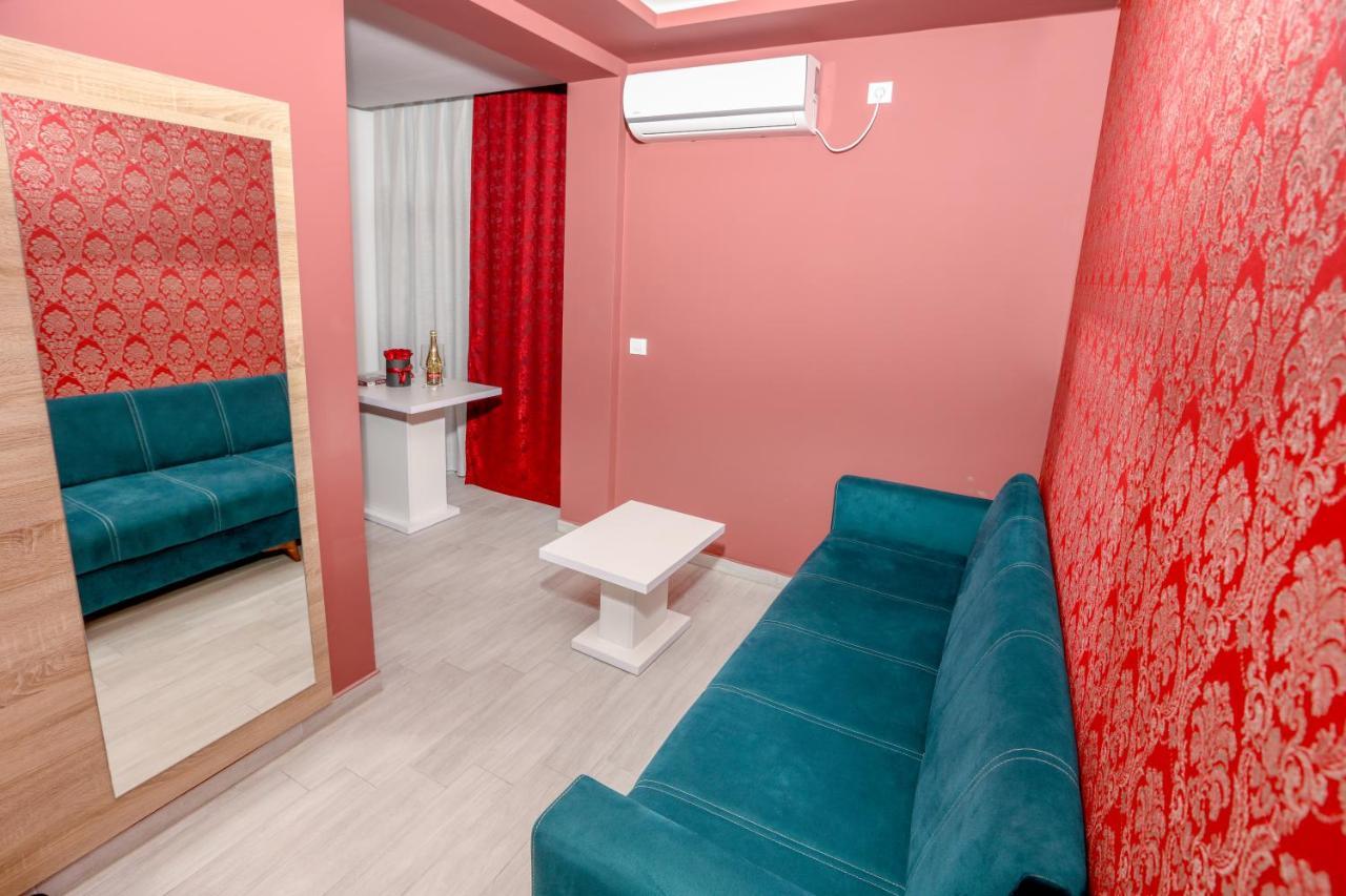 Hotel Sonoma Kosovo Polje 外观 照片
